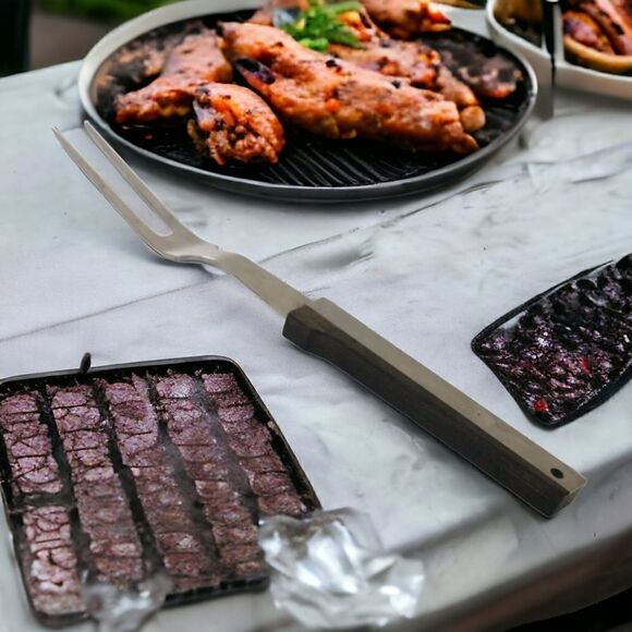 Vernco Meat Fork Carving Hi Cv Stainless Steel Japan Hand Honed Black Angus Mcm. - Picture 14 of 16